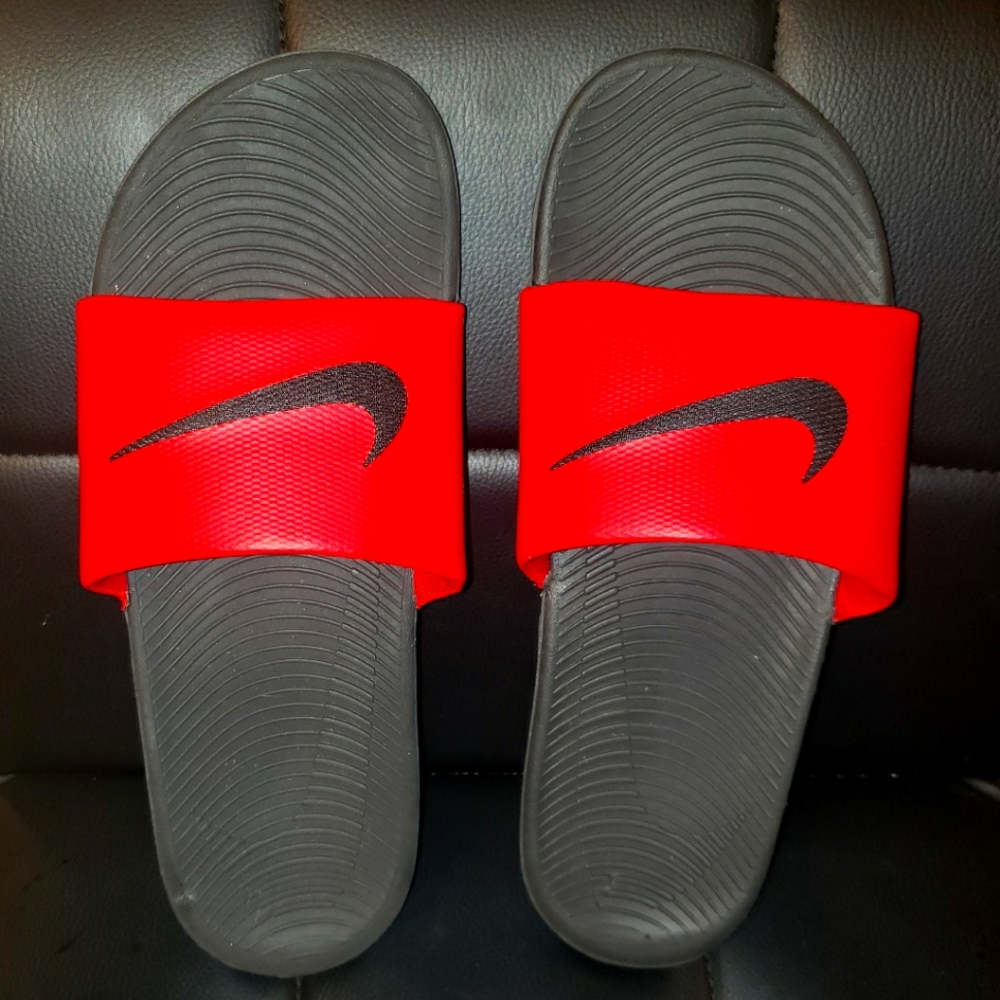 Nike men's slides
